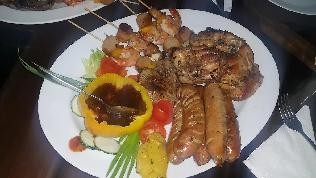 ***  La Cottage Boutique Hotel & Restaurant Шри-Ланка