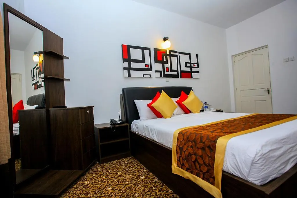 La Cottage Boutique Hotel & Restaurant  Нувара-Элия