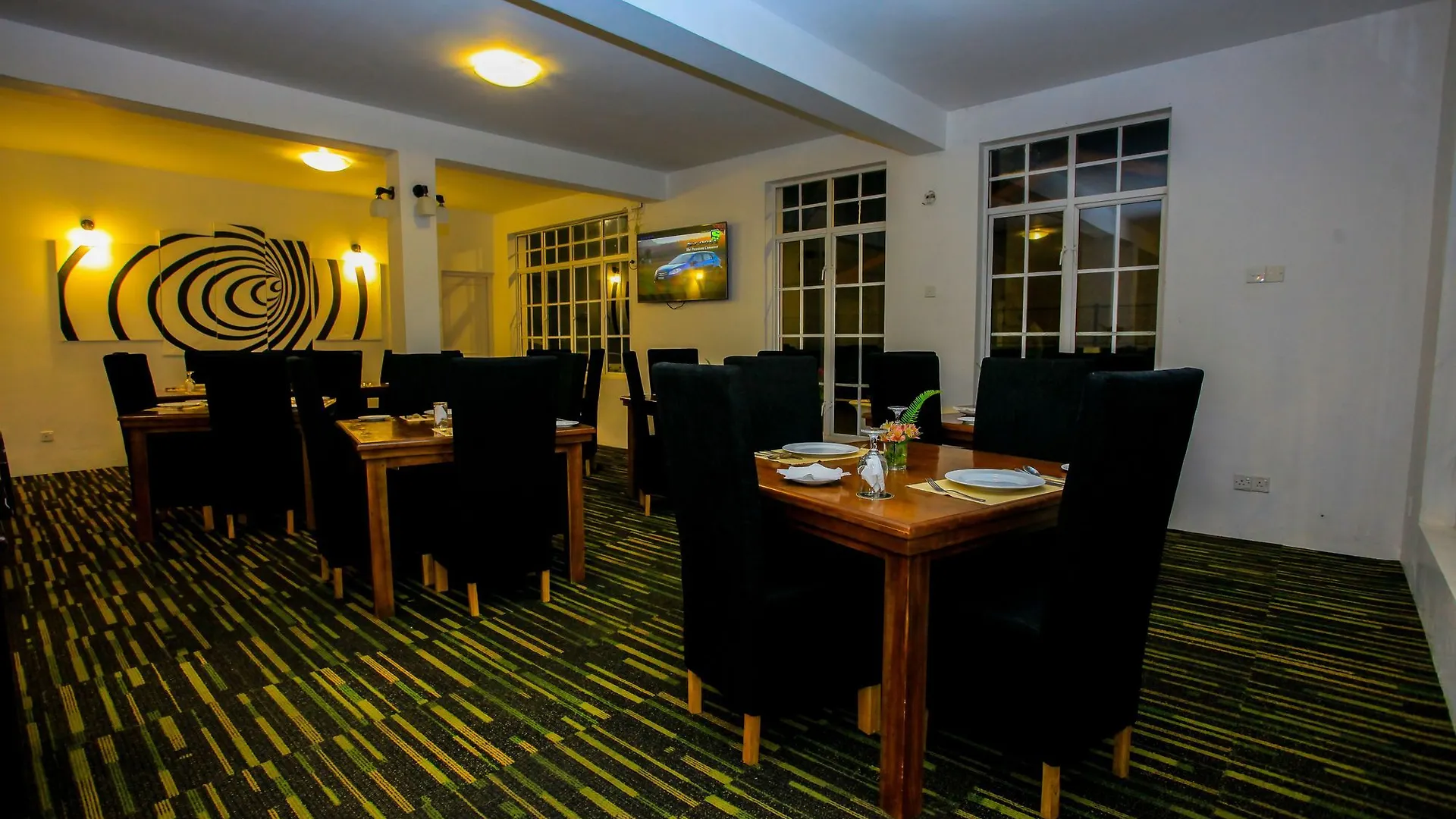 La Cottage Boutique Hotel & Restaurant