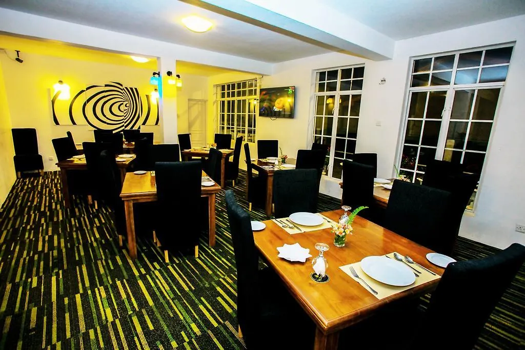 La Cottage Boutique Hotel & Restaurant Nuwara Eliya 3*,  Sri Lanka