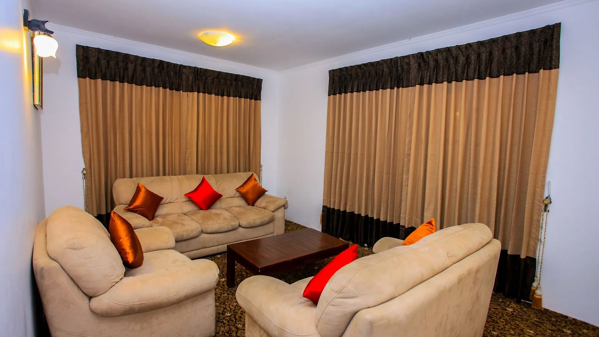 La Cottage Boutique Hotel & Restaurant Nuwara Eliya